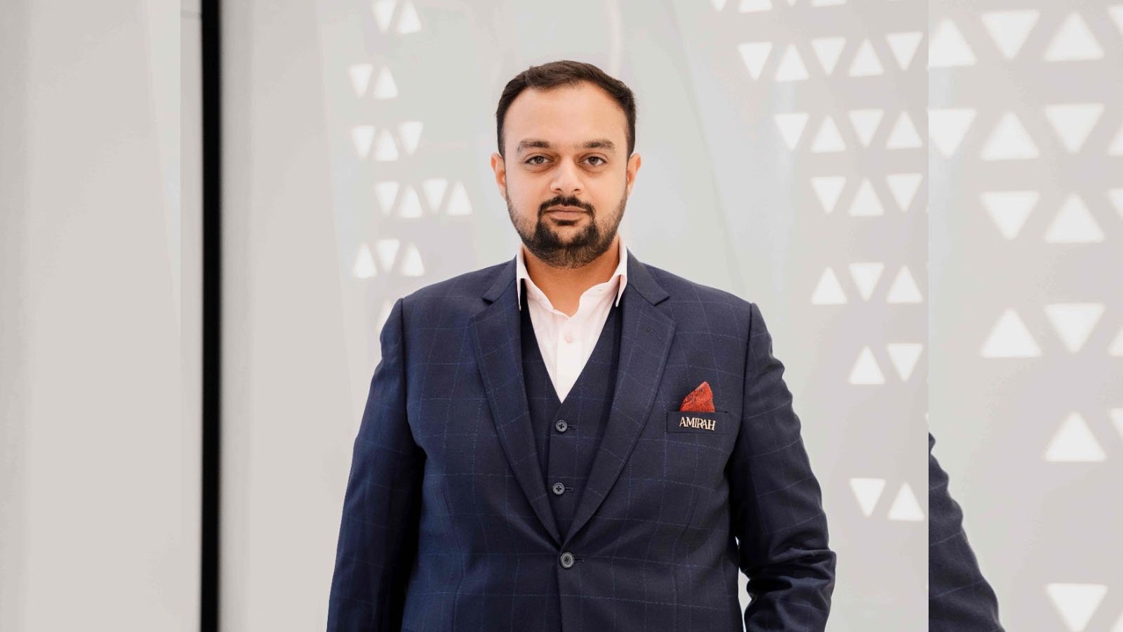 Crown Palace by Amirah Developments Redefines Royal Living in Dubai South