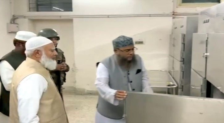 দেশে ফিরে হাদির মরদেহ দেখতে গেলেন জামায়াত আমির