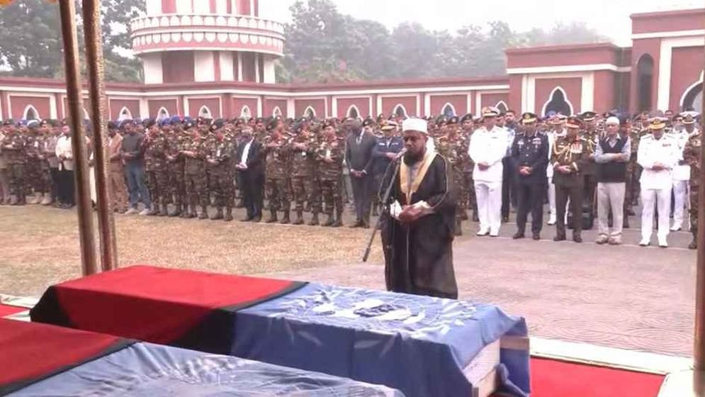 ৬ শান্তিরক্ষীর জানাজা সম্পন্ন, নেওয়া হচ্ছে গ্রামের বাড়িতে