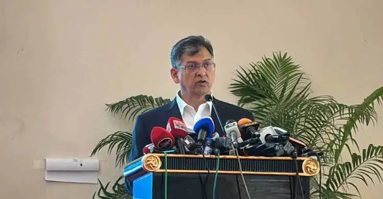 আওয়ামী দোসরদের আইনের আওতায় আনলে পুরস্কার, জানালেন স্বরাষ্ট্রমন্ত্রী